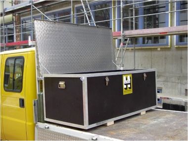 Layher Bautechnik: Werkzeug- und Transportkisten