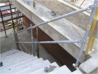 Layher Bautechnik: Systemgeländer (verzinkt)