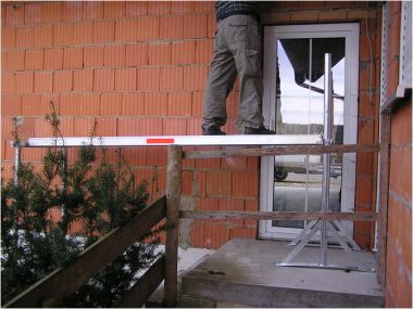 Layher Bautechnik: Fix-Bock (verzinkt)